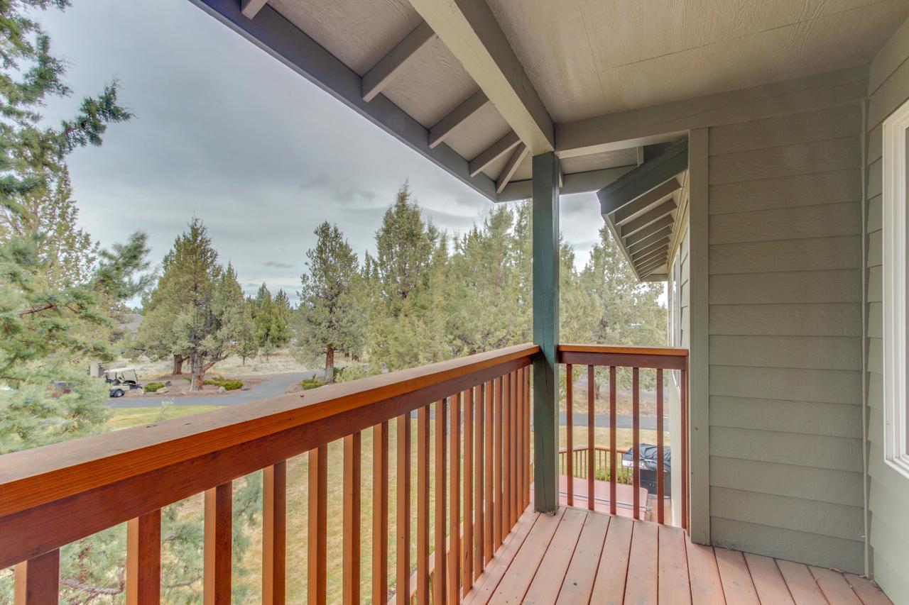 Ridge & Pine Villa Redmond Exterior photo